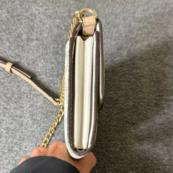 Michael Kors Jet Set Travel Vanilla Logo Crossbody Wallet on Chain - Picture 7 of 14